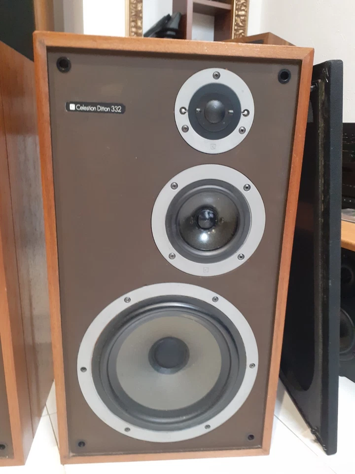 CELESTION DITTON 332, coppia Diffusori In Ottime Condizioni. Tele Nuove. - Immagine 4 di 4