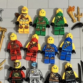 LEGO&reg; Minifigure Lloyd Jungle Knee Pads Tournament 70749 Ninjago H2 3