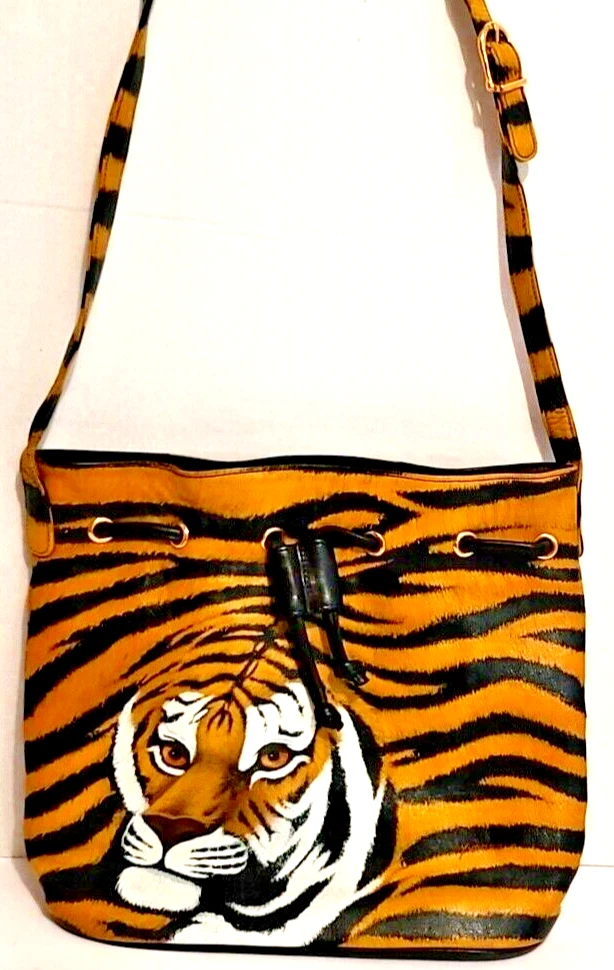 Vtg Lee Sands Hand Painted Tiger Handbag Shoulder Bag LEATHER RARE QVC Yvonne