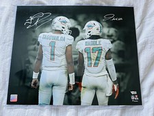 Tua Tagovailoa & Jaylen Waddle Miami Dolphins Autographed 16x20 Photo (Fanatics)