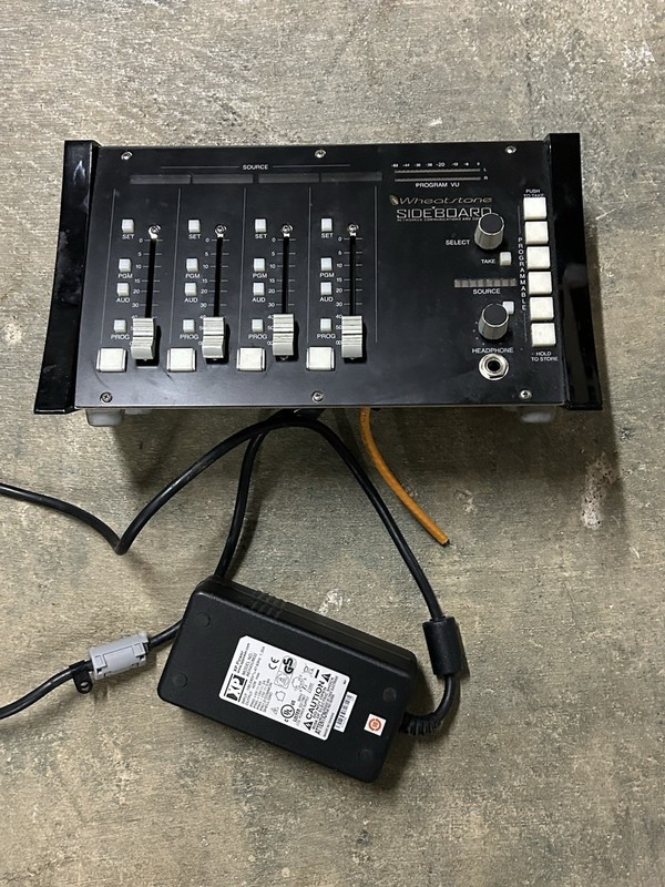 Wheatstone Sideboard 4-Channel Rack Mount Broadcast Mixer 2-Bus VU Headphone