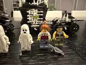 Lego 9467 Monster Fighters Ghost Train 100% COMPLETE  With manual Glow In Dark