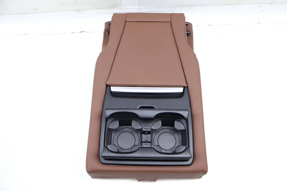 2014-2018 BMW X5 - ASSENTO TRASEIRO Apoio de braço/suporte CUP (centro) 7353228 - Imagem 3 de 4