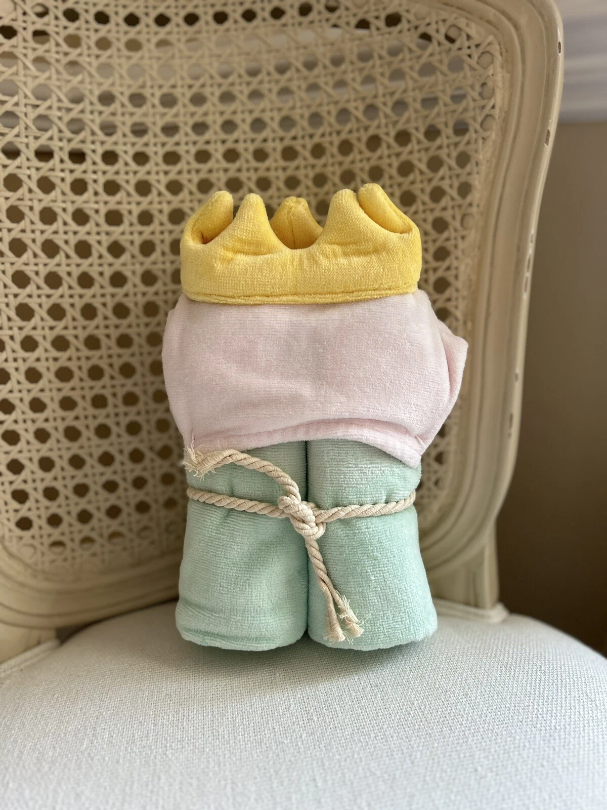 Pottery Barn Kids Mermaid Baby Beach Hooded Towel NWOT OB
Opens in a new window or tab