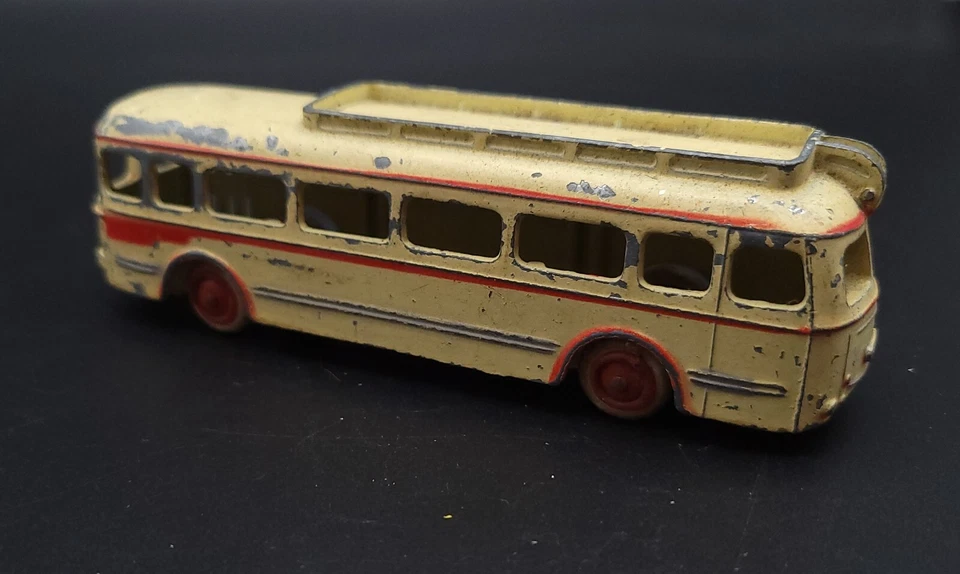 Coche CIJ Renault Bus Blanco/Rojo - Francia - De colección - Coche de juguete usado Foto 3 de 4