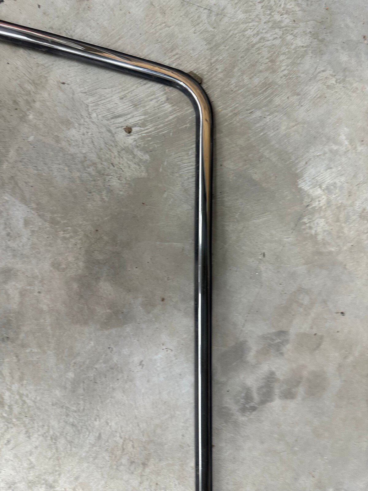 Rolls Royce Silver Seraph Front Windshield Window Chrome Trim with rubber seal