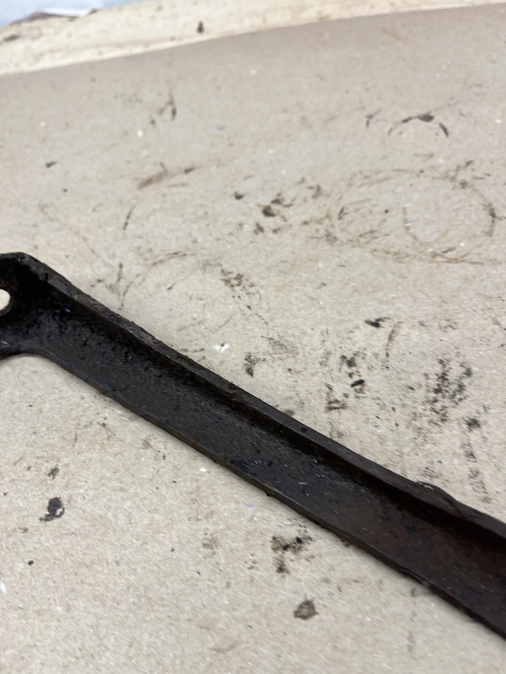 Camión Chevrolet GMC 1960 1961 62 63 66 C10 K10 soporte desconocido soporte motor ¿OEM? Foto 4 de 4