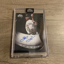 Ke’Bryan Hayes Auto Card Topps Chrome Black RC