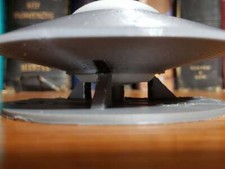 UFO II SciFi Alien Spacecraft Flying Saucer Green Glow in the Dark 3D