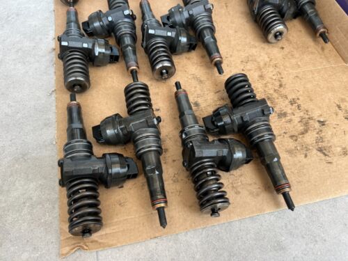 GENUINE VAG Audi Seat Skoda VW Fuel Injection nozzle 1.9 Tdi 038130073AG - Picture 2 of 10