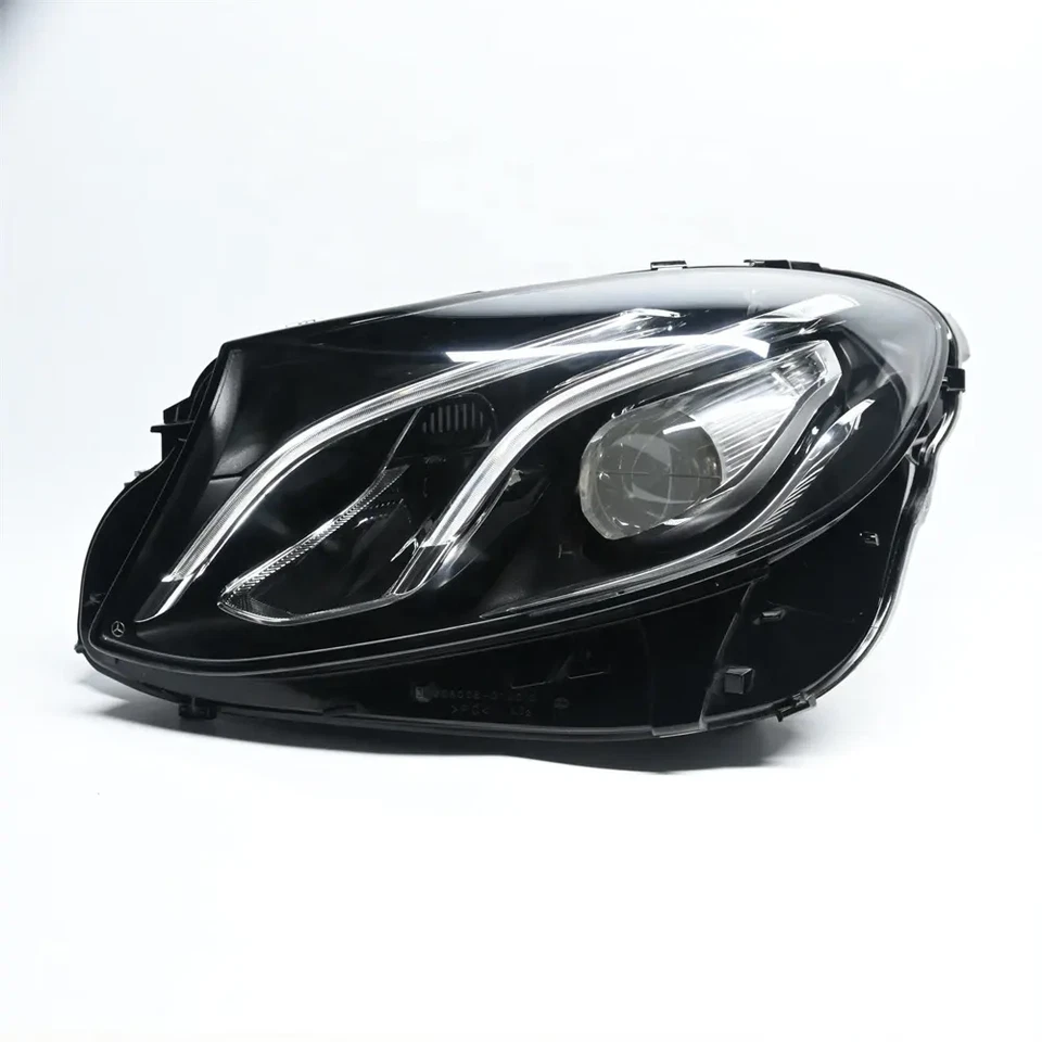 Левая светодиодная фара ЕС Mercedes Benz W213 E260 E300 E350 2016–2020 гг. - Изображение 3 из 4