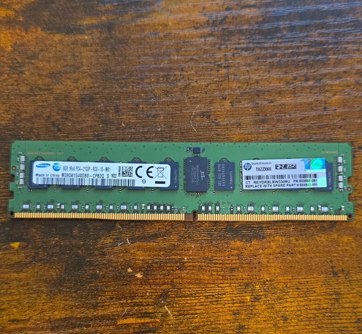 Samsung PC4-17000 (DDR4-2133) Bus Speed Computer RAM 8 GB Capacity