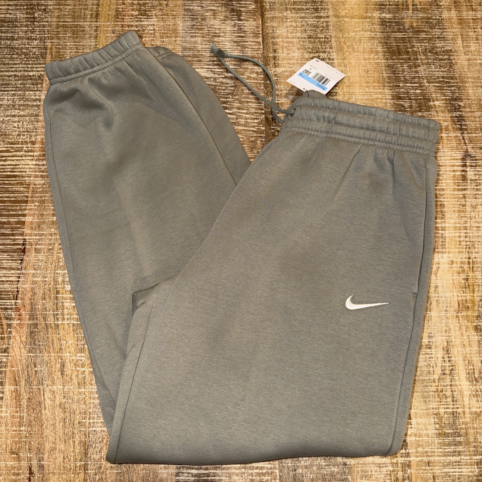 Nike Women’s Medium Oversized High Rise Full Length Joggers New With Tags