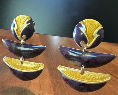 Edgar Berebi Enamel Dangle Earrings   Sculptural Modernist Gold Tone Vintage