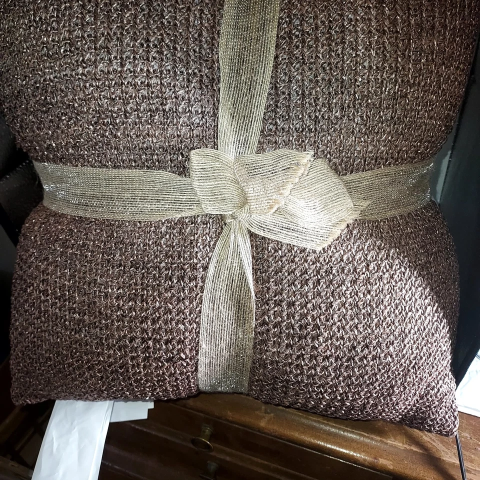 2 TOMMY BAHAMA Swaying Palms Leaf Throw Pillow Set Indoor/Outdoor Tropical 18" - Image 3 of 4