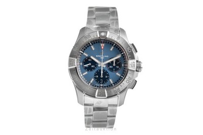 Breitling Avenger B01 Chronograph 44 Edelstahl Ref. AB0147101C1A1 NP: 7200,-   [