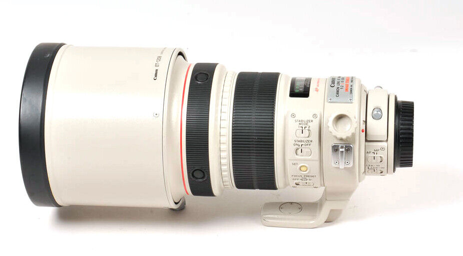 Canon EF 200mm f2 L IS USM {EX+} | eBay Canon EF 200mm f2 L IS USM {EX+} | eBay