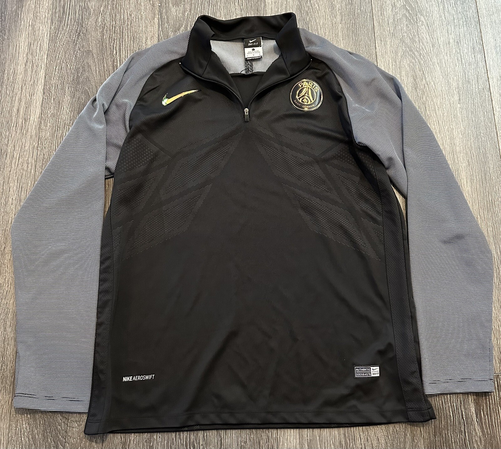 Nike Paris Saint Germain FC Men's Large Aeroswift Football Pullover Long Sleeve