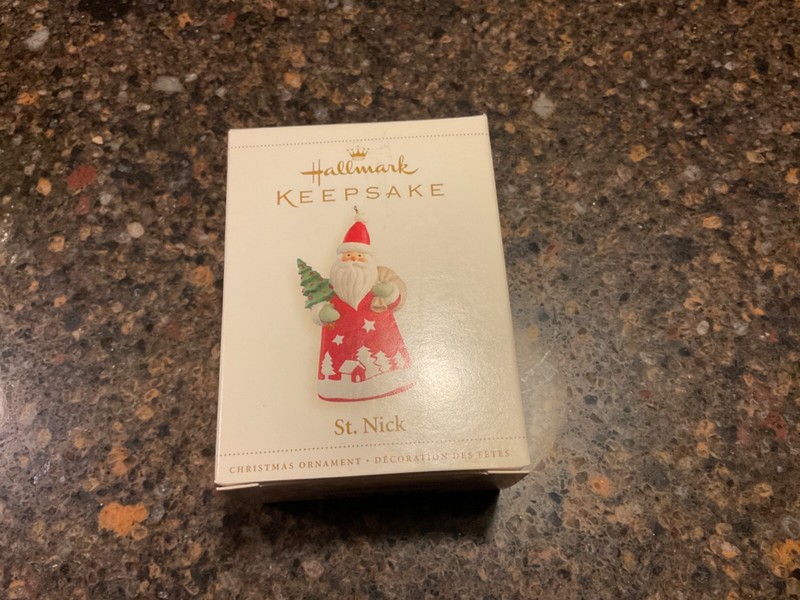 Hallmark Keepsake 2006 St. Nick Santa Claus Christmas Ornament