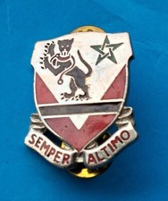 Emaillierter SEMPER ALTIMO - Pin