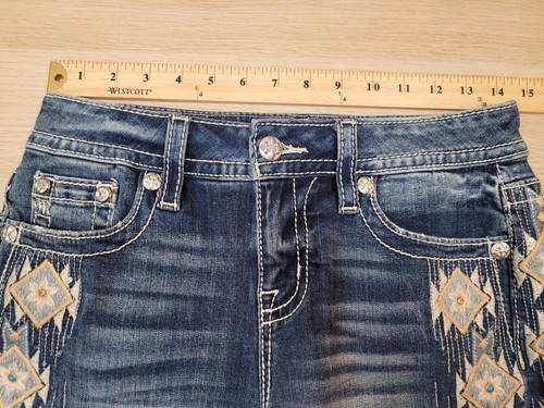 Miss Me Women's Shorts 27 Mid Rise Easy Shorts Floral Embellished Denim - Picture 9 of 12