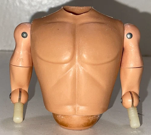 vintage 1970s GI JOE CHEST AND SHOULDERS WITH ELBOWS LEFT AND RIGHT SET     8