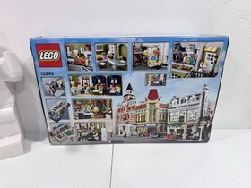 LEGO Creator Expert - Parisian Restaurant (10243) New, Retired, Factory Sealed