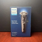 Philips Norelco Series 5200 Dry Electric Shaver  New (7359)