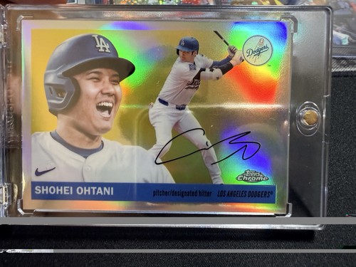 2025 Topps Chrome Platinum SHOHEI OHTANI Image Variation Refractor SP