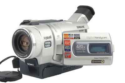 SONY DCR-TRV738E PAL Digital 8 (Hi8, Video8) Megapixel Camcorder Handycam "TOP" - Bild 1 von 4