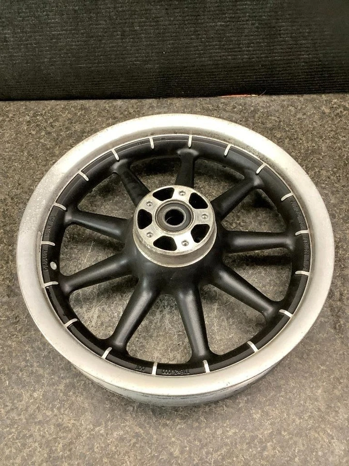 02 Harley Davidson Road King FLHR Front Rim Wheel R21 - Image 2 of 4