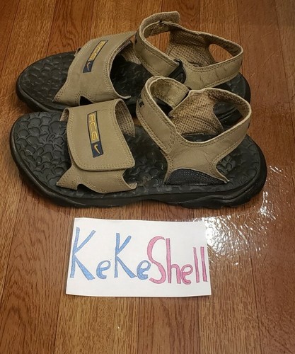 womens nike hiking sandals