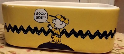 Charlie Brown And Snoopy ''Chow Time'' Baking Dish By Gibson No Lid Excellent...