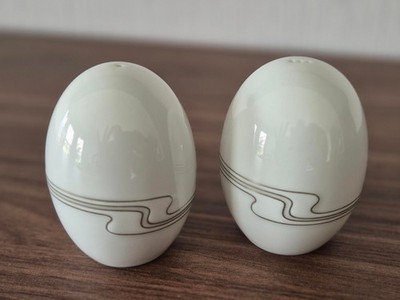 Rosenthal  Asimmeria Weißgold Salz und Pefferstreuer ca. 8,5 cm hoch