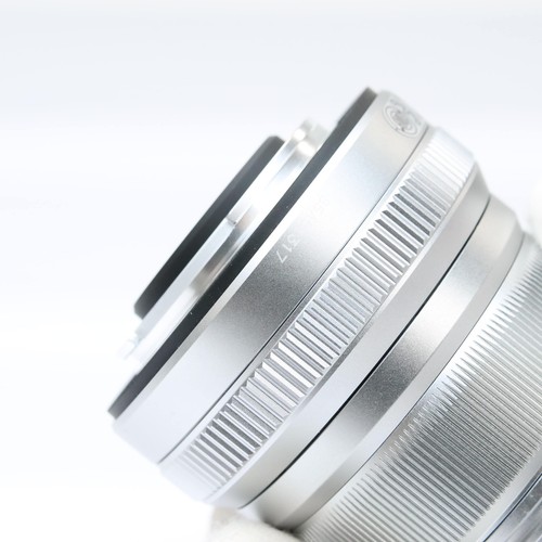 FUJIFILM Fuji Fujinon XF 23mm F/2 R WR Silver -MINT- #143 - Picture 12 of 12
