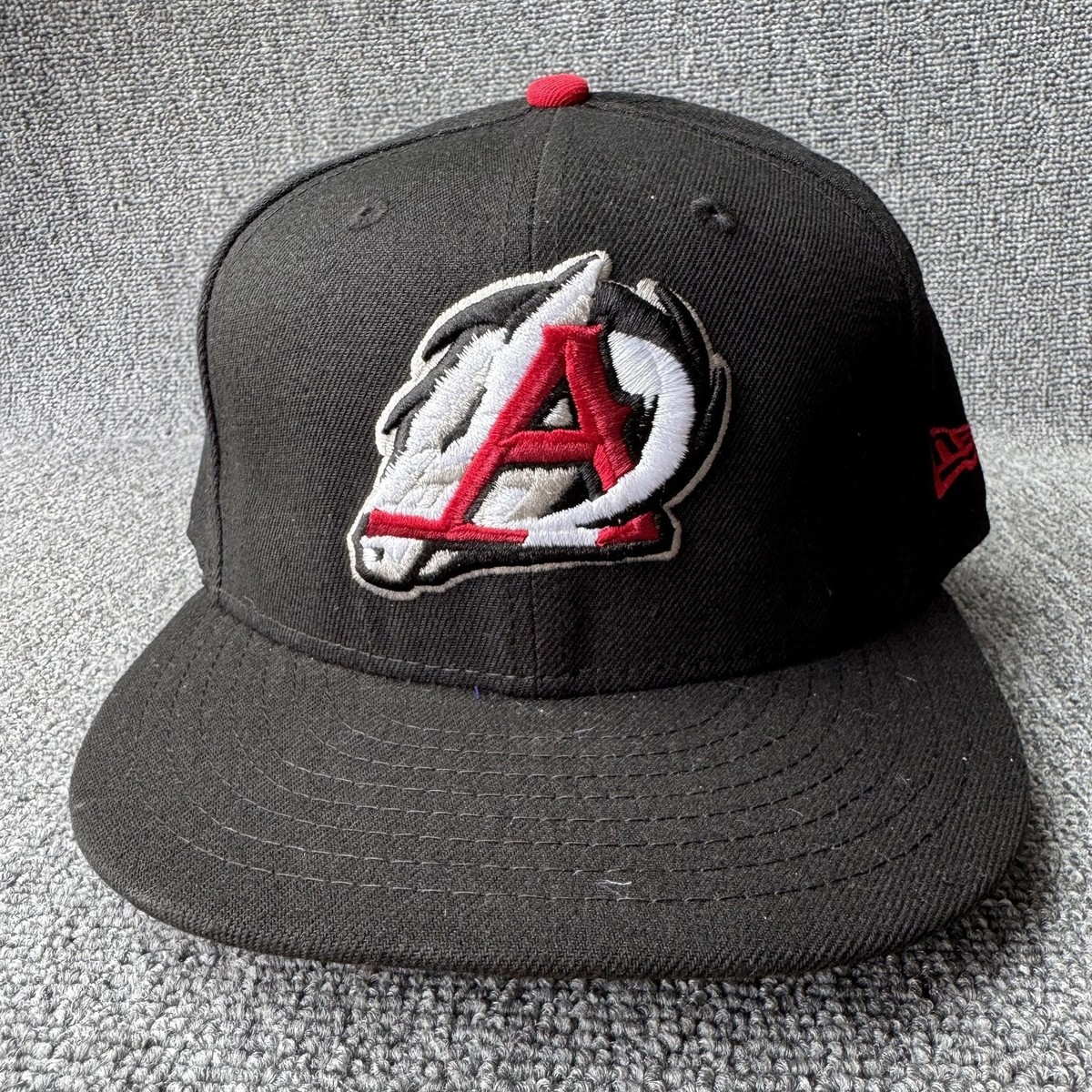 New Era Avengers 59FIFTY Fitted Black 7 3 8 Marvel Hat