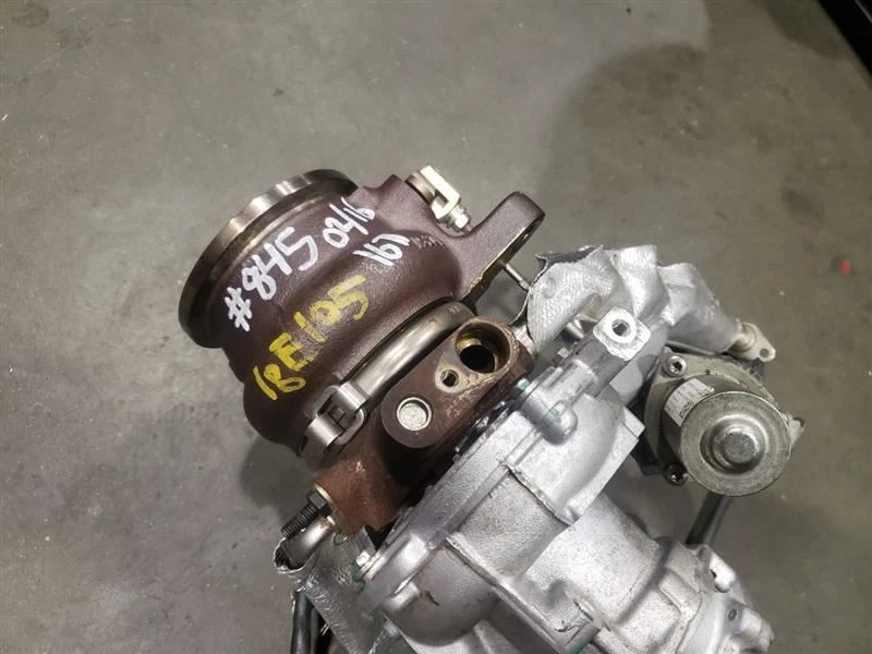 Conjunto de turbocompresor - Audi TT Convertible Turbo 2016 - 15-17 OEM 06K145722L Foto 2 de 4