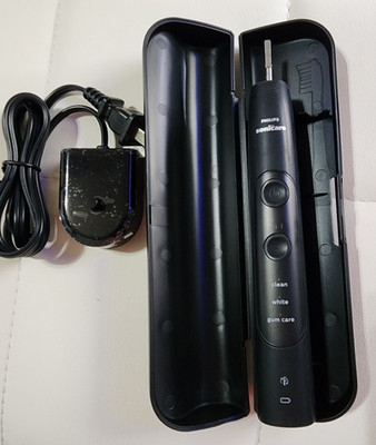 Philips Sonicare Protective Clean Electric Toothbrush Black Slightly Used