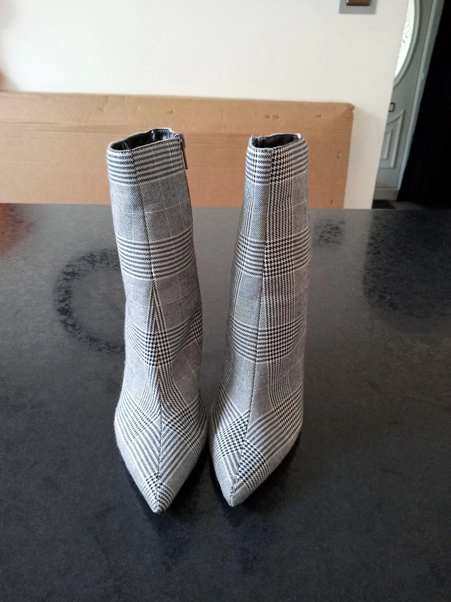 Faith sock deals boots