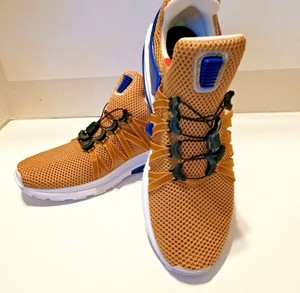 nike shox gravity lacing system