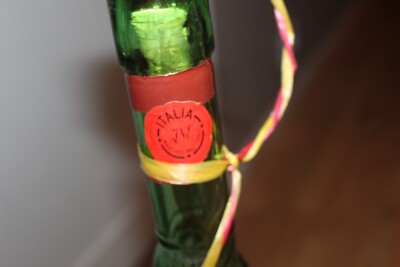 VINTAGE ITALIAN CHIANTI GREEN ART GLASS SPIRAL 32.5