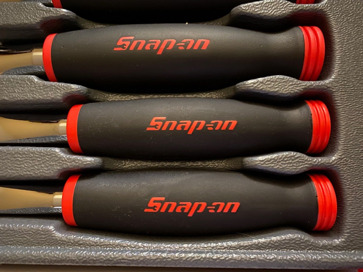 SNAP ON Tools USA NEW 7pc 12pt METRIC Flank Soft Grip Box SNAP ON Tools USA NEW 7pc 12pt METRIC Flank Soft Grip Box
