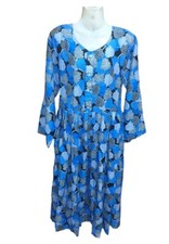 Linen maxi dress with sleeves