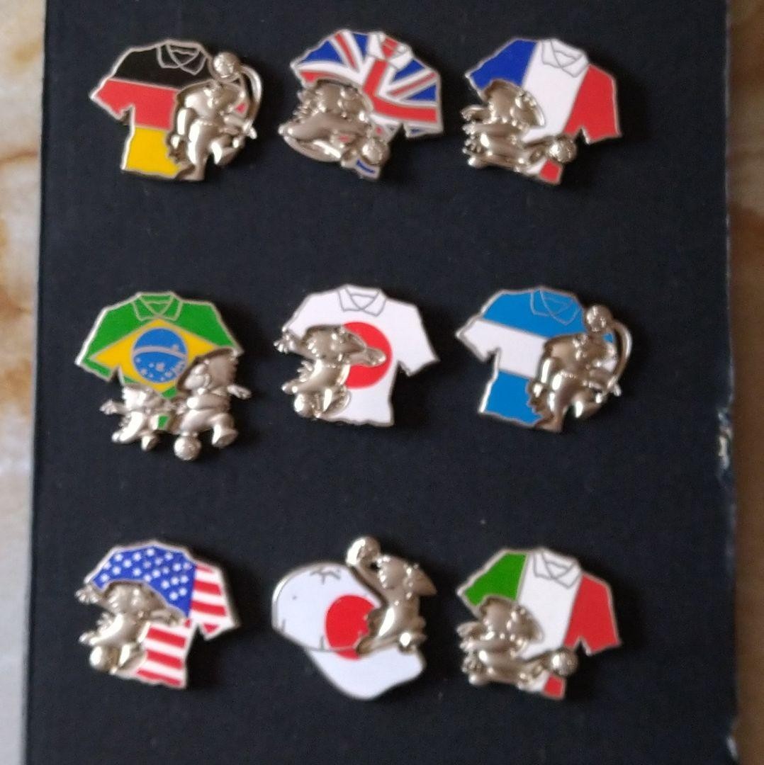 World Cup Wear Type Pin Badge Set of 9 World Cup 22a