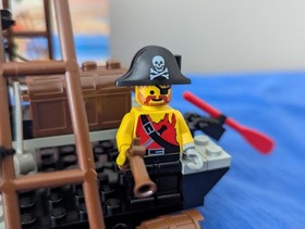 Vintage (1992) LEGO Pirates set 6261 Raft Raiders -  RARE