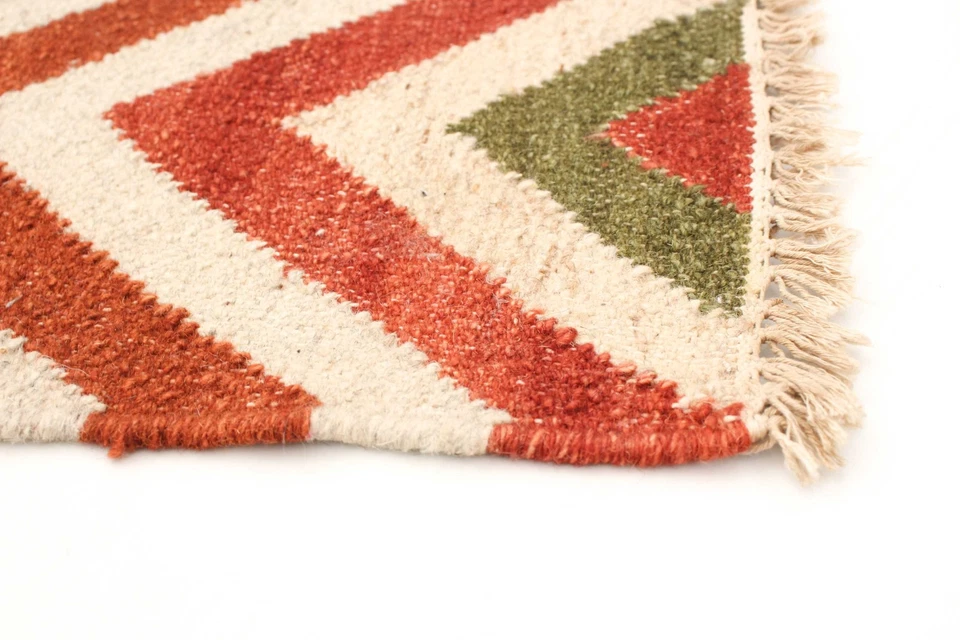 Vintage Geometric Kilim Area Rug 4'0" x 6'0" Traditional Wool Hand Woven Carpet - Image 4 of 4