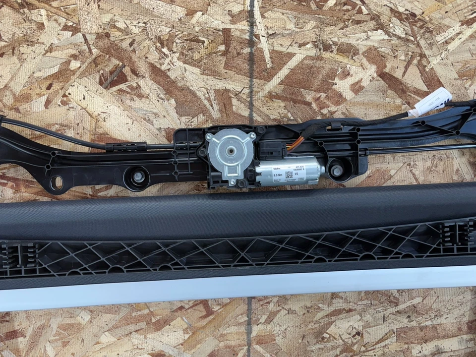 VOLVO XC90 2016-2025 РАМА ЛЮКА ГУСЕНИЧНЫЕ МОТОРЫ В СБОРЕ ИЗГОТОВИТЕЛЬ ОБОРУДОВАНИЯ - Изображение 3 из 4