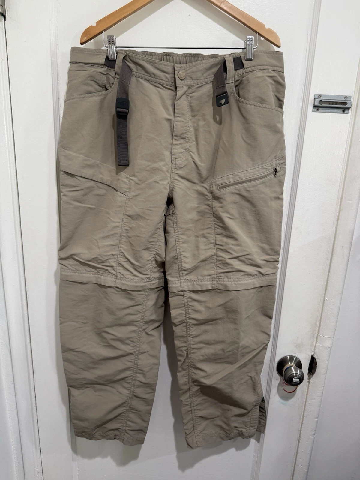 North Face Convertible Pants Men's XL Tan Nylon Hiking Outdoor Zip Off Cargo EUC
