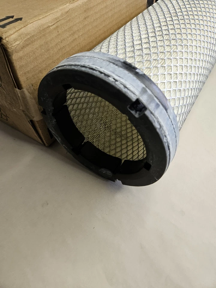 CAT 6I-2502 Radial Seal Air Filter OEM Caterpillar - Image 3 of 4