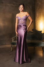 Off Shoulder Sleeveless Mermaid Evening Gown with Satin Zipper Lace Ball Dress